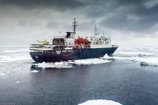 Mit dem Schiff "Ortelius" geht es auch 2017 wieder in die Antarktis.